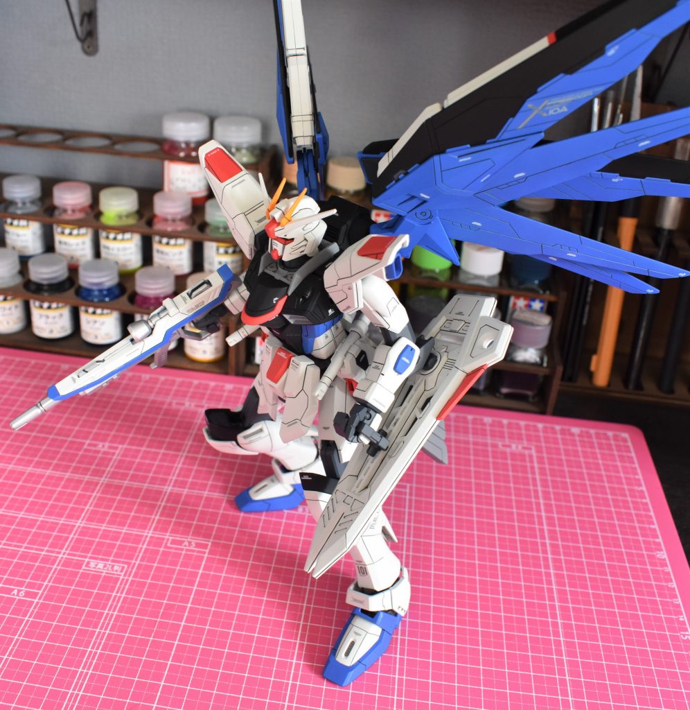 MG　フリーダムガンダム–3枚目/制作者：しろもももぐ