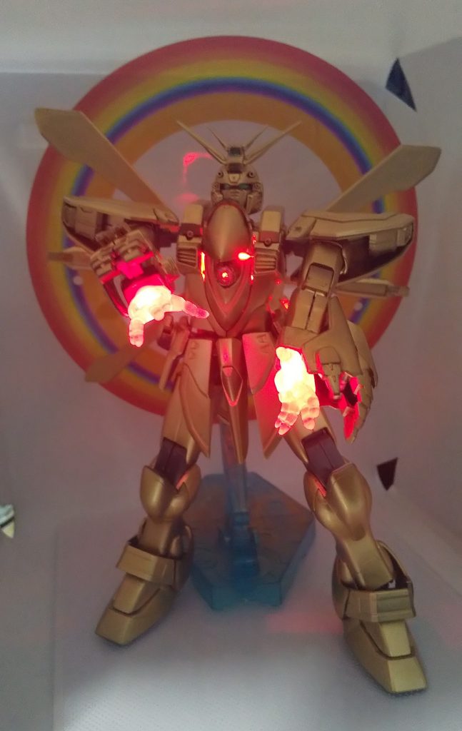 マルチプライヤー用に光を当ててるので、コアランダーと光輪はスタンドに乗せてます。