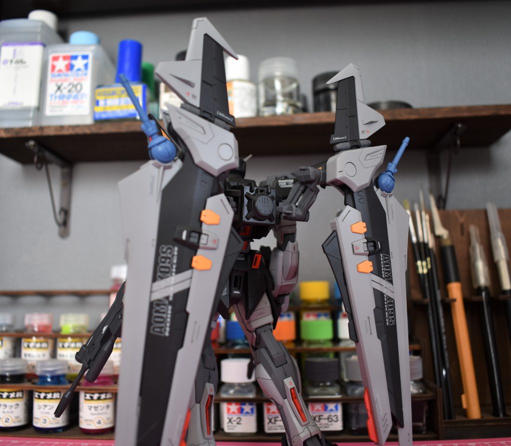 MG　ストライクノワール–3枚目/制作者：しろもももぐ