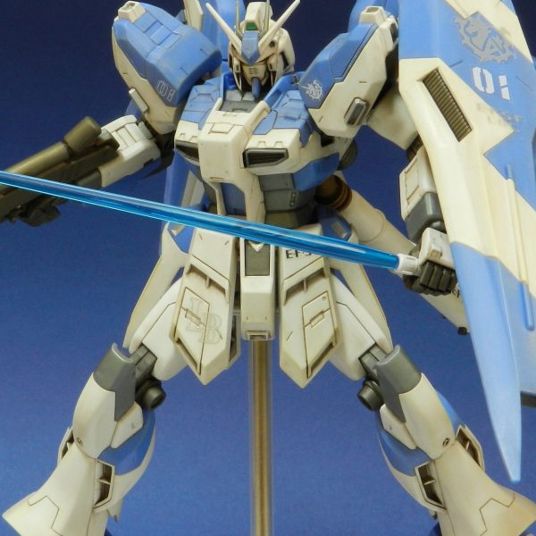 HGUC Hi-vガンダム 成型色仕上げ