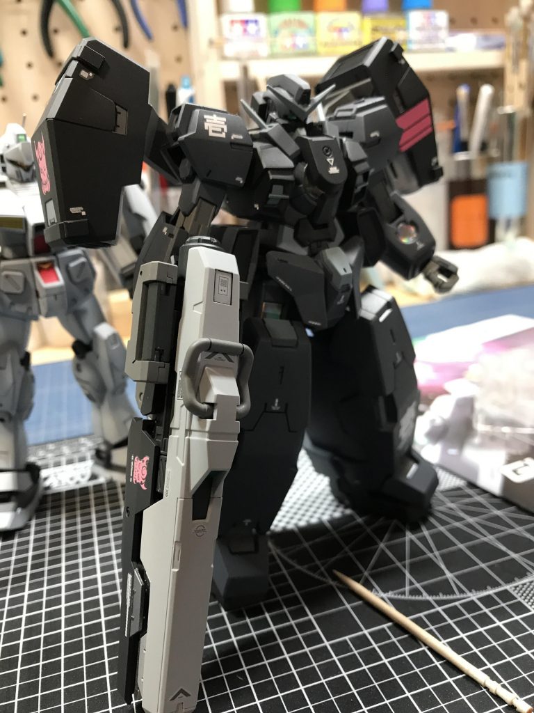 ゴツい見た目と重装備が気に入りました。