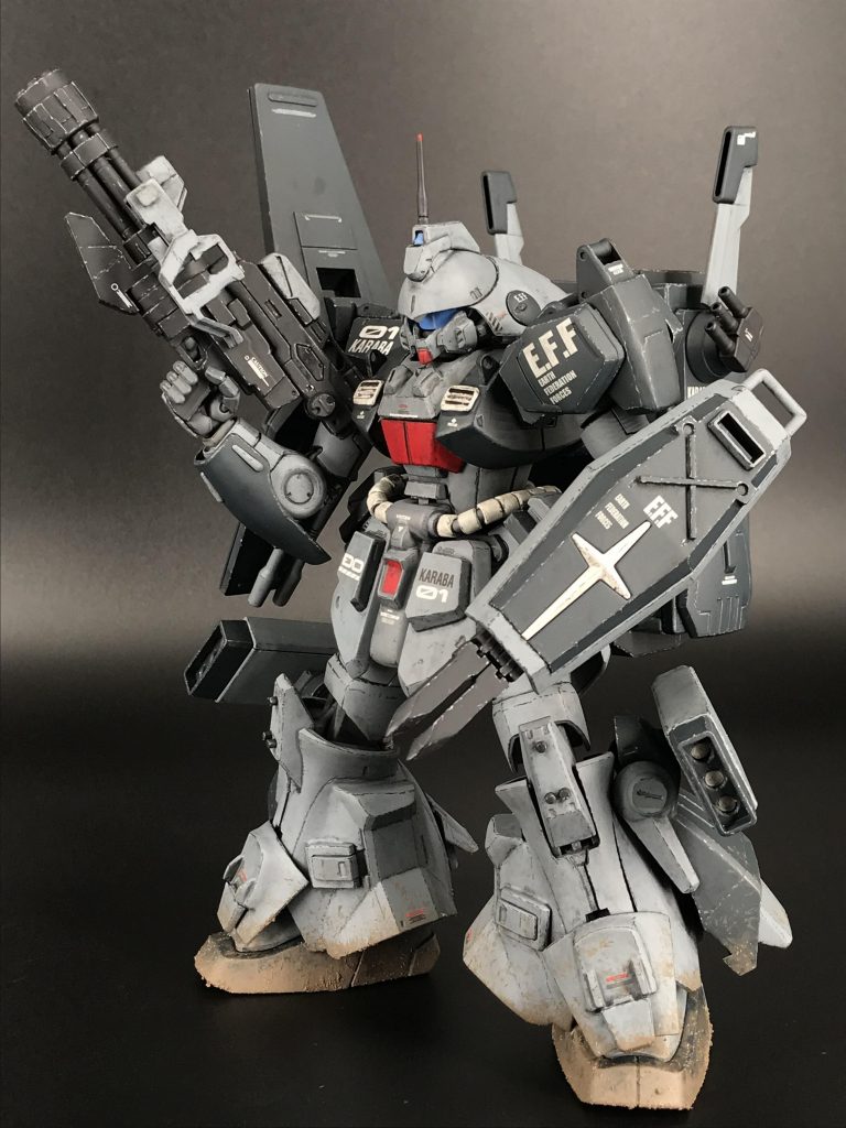 ショートジャイアントガトリングはガンダム5号機の物にEz8のマシンガンを合わせて、銃身を短くした物です