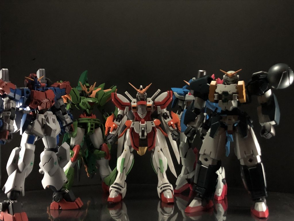 ついに5機のガンダムが揃った…達成感がありますね!!