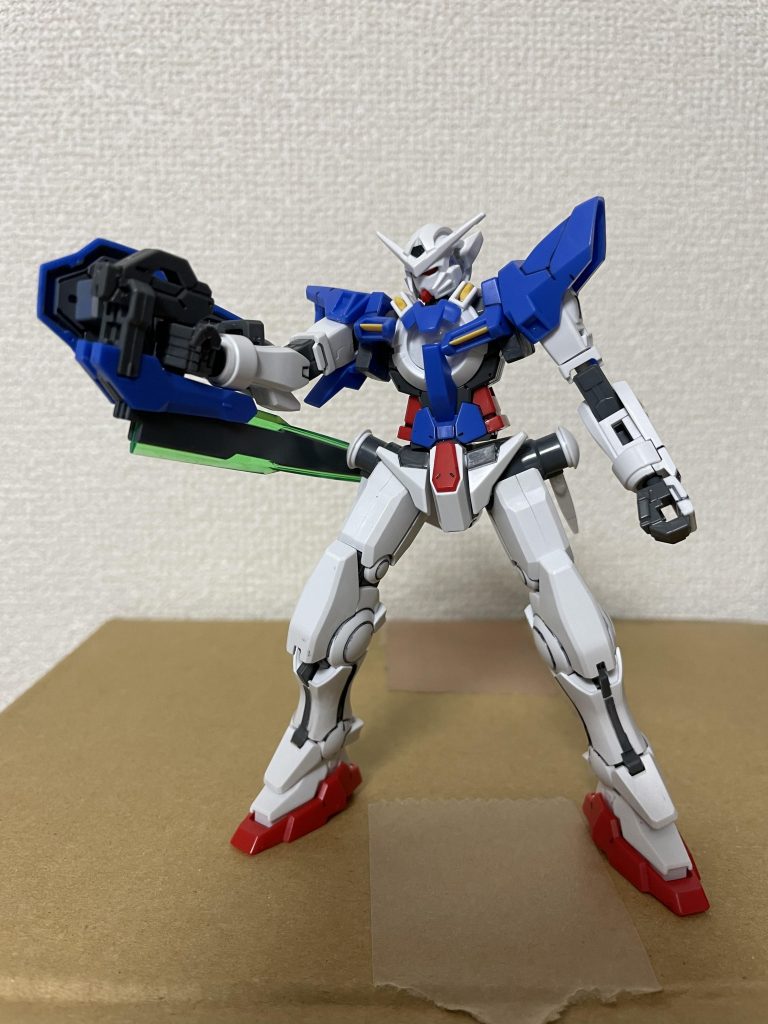 ガンダムエクシアR2–3枚目/制作者：hinana