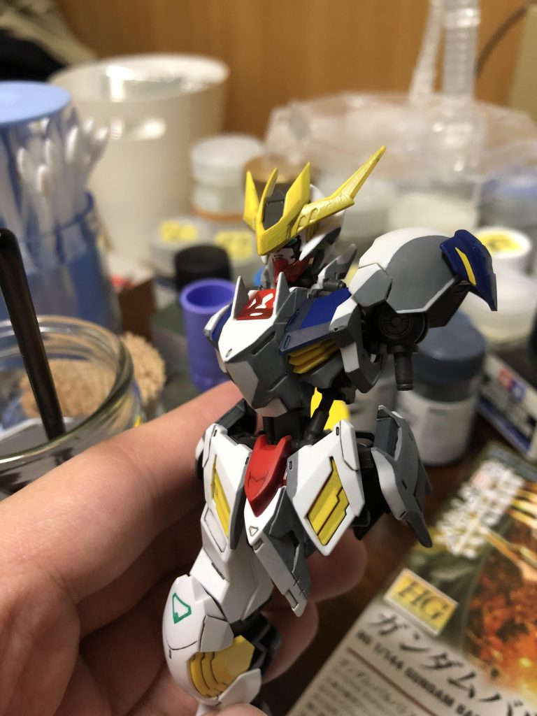 影など塗ってます。アニメ塗りは初挑戦で楽しく製作出来ました😆アニメ塗り、ハマりそうです😊 