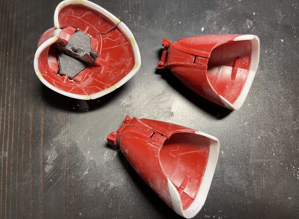 リアスカート、ふくらはぎアーマー製作途中。