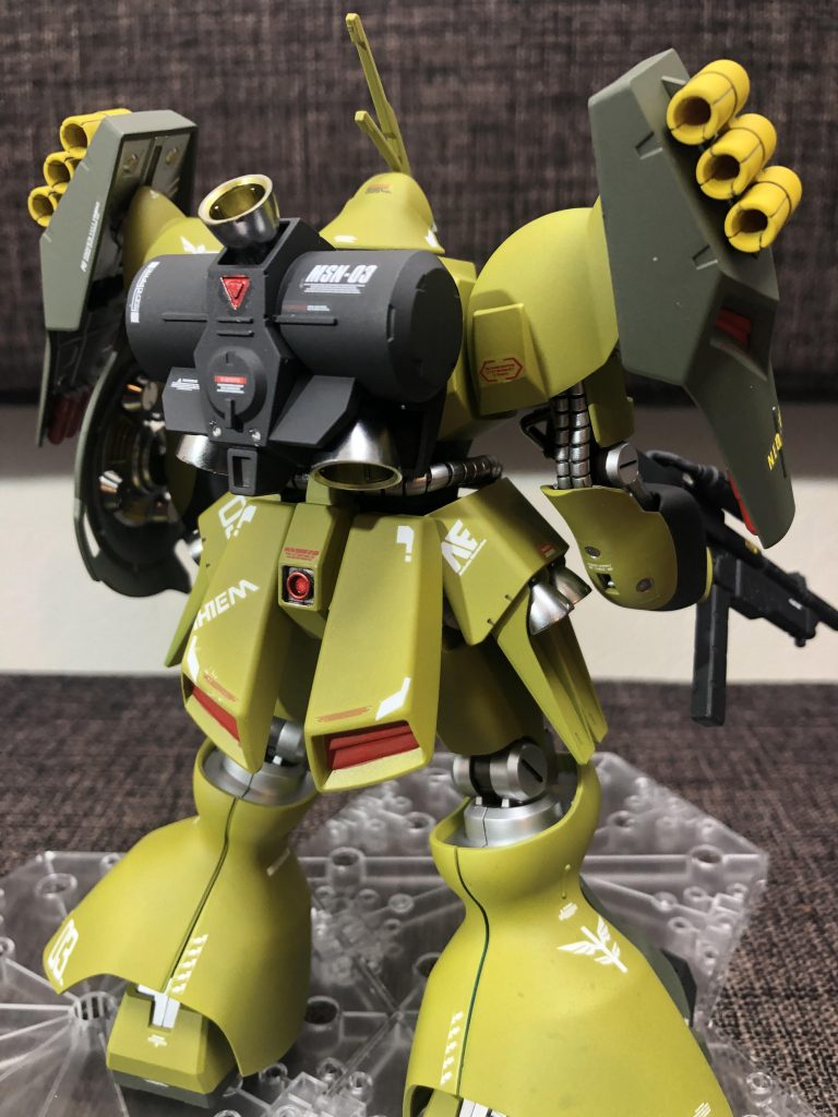 【HGUC】1/144 MSN-03 ヤクト・ドーガ(u.c 0096) ギュネイ機–5枚目/制作者:guti14