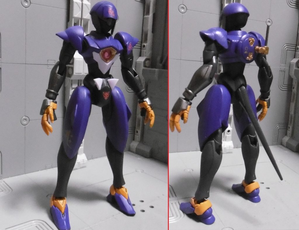 使用キットは「HGファルシア」のみで、特徴的なバックパックの代わりに「ビルダーズパーツHD MSレドーム01」を接着し、シルエットを薄くしつつ索敵性能を強化。全体的に外装を可能な限り省いています。配色はニンジャだから紫…なわけでもなく、紫x橙x白の組み合わせが好きなだけで深い意味はありません。メタリックカラーも含めて上から水性つや消しを塗り、輝きを抑えました。前腕の外側を焼き鉄色に塗って籠手の表現をしています。ABSパーツは手首のみ塗りました。