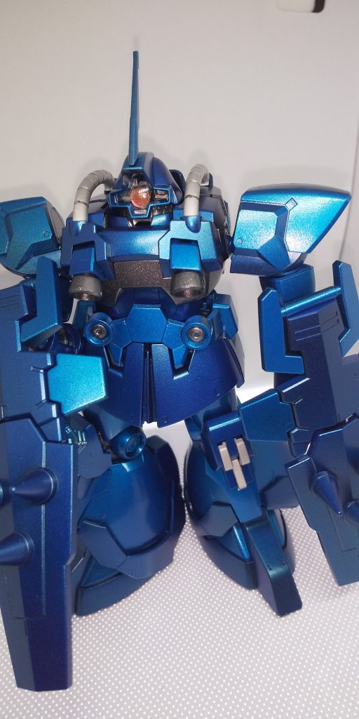 武器が無いからシールド二枚です。ガードは固い❗️