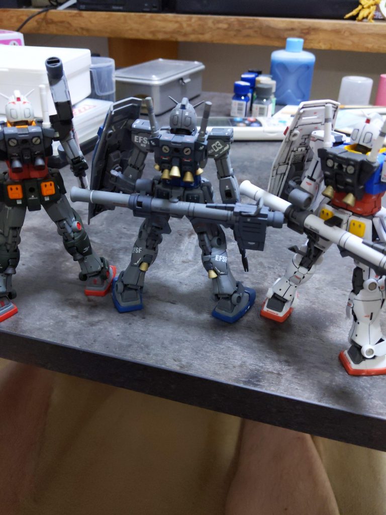 　背面です。少しづつ変更してます。