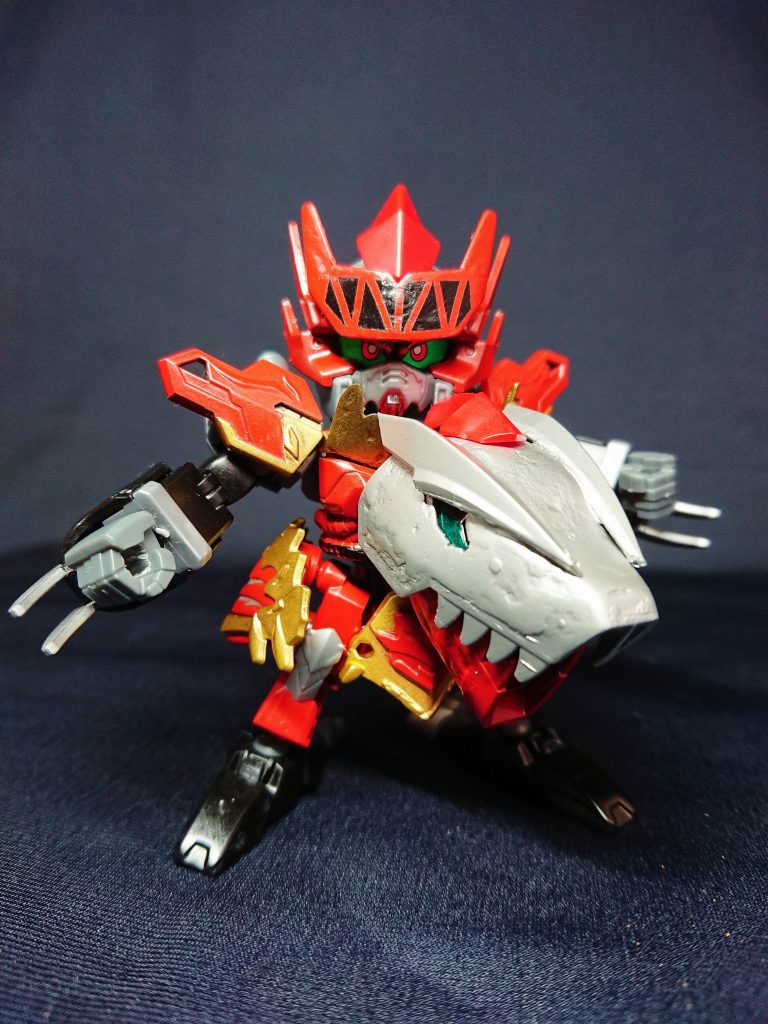 戦隊ロボモチーフの新作は、リュウソウジャーからキシリュウオーをモチーフとしたナイトガンダムです。ガンドランドからナイトワールドに転生してきた設定で形にしました。