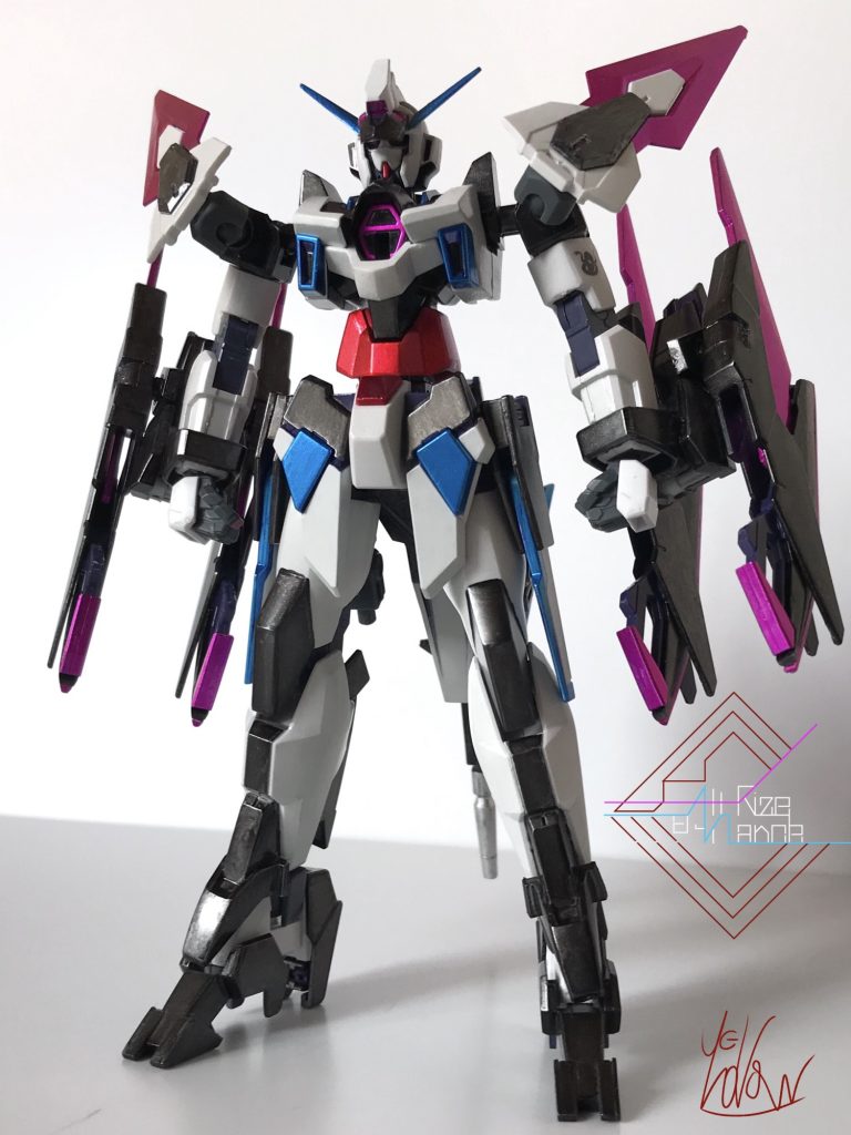 ガンダムAGE-0Ⅱ オルタライズ外部コンペ用に製作した機体です．hgbdガンダムAGE-Ⅱマグナムを使用して製作しました．基本的にはキット内のパーツのみを使用しており，製作途中で破損したジョイントパーツだけ市販品で改修しています．