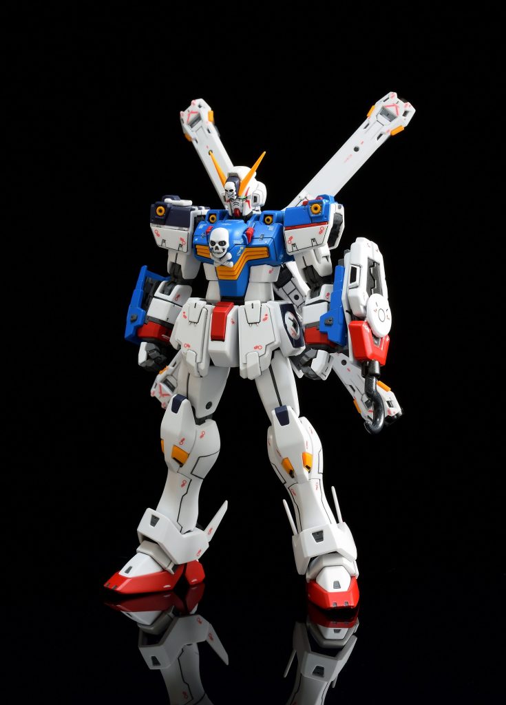 せっかくの機会なのでフックシールドも制作。RG X1のパーツを組み替えたコンパチ仕様でRG クロスボーン・ガンダムX1(パッチワーク)にできます。