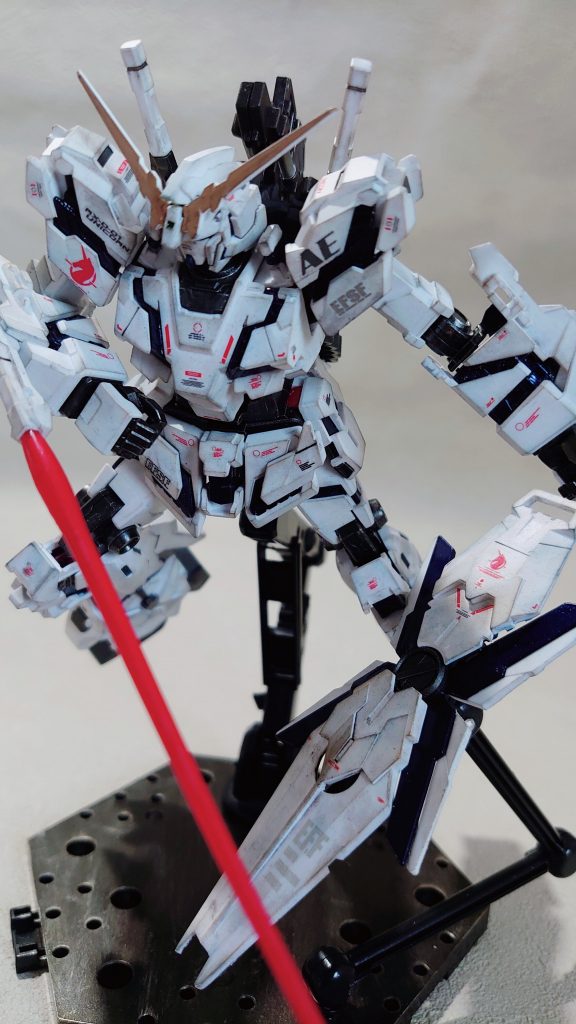 HG「ガンダムユニコーン」–3枚目/制作者：ゆうぷら