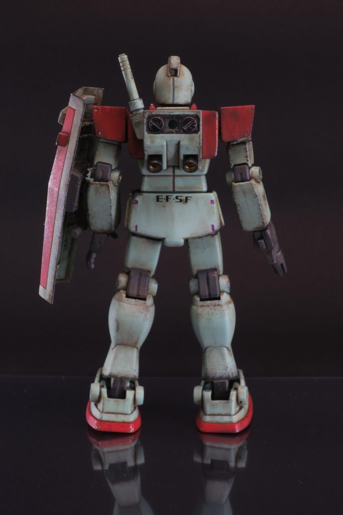 肘の割れが目立つ〜欠けちゃったもんな〜