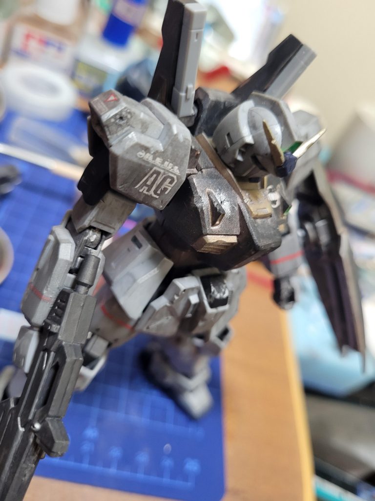 個人的に大好きなMk-2、劇中でも長く使われた印象が強いので、戦闘によるダメージ表現を頑張ってみました