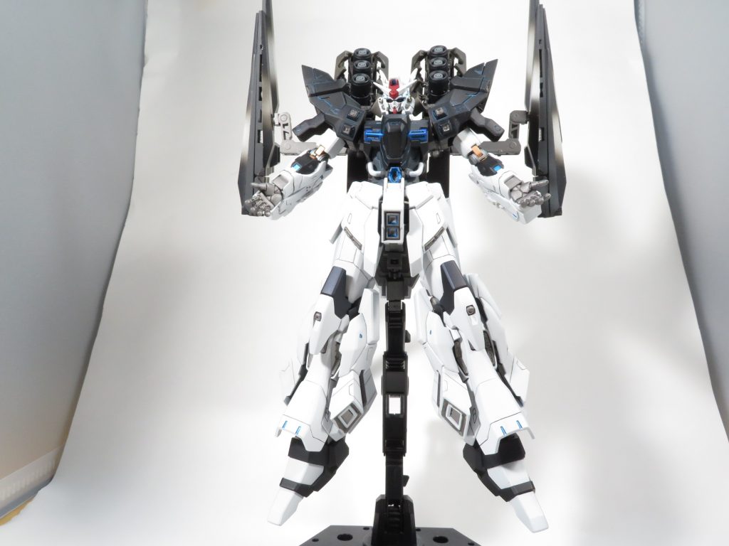 パッケージのポーズを取らせるとサイコプレートよりも迫力があって気に入ってます