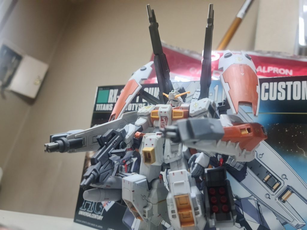 ヘイズル改のこの厚み！フルアーマー使用にはもってこいで最高ですね〜