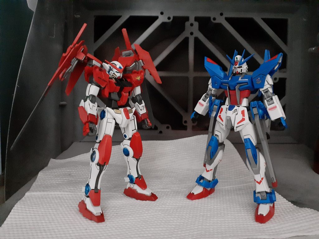 並び立つ紅と蒼(ちゅうに)