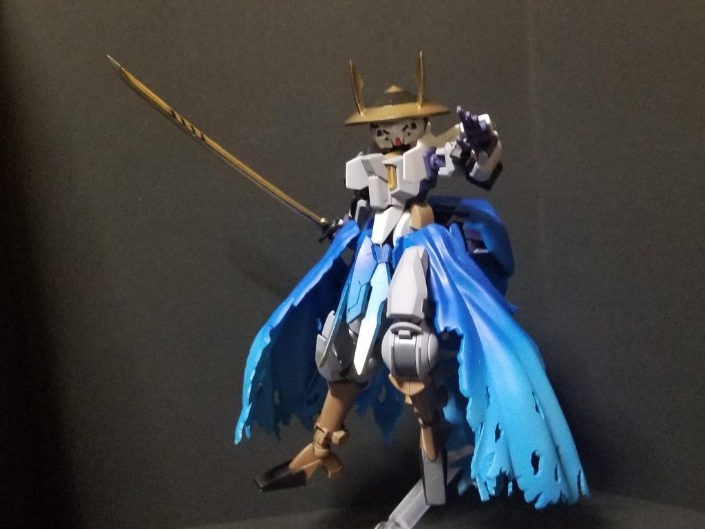 アクションTR-6じたいが可動域が広いのでポーズがしやすく動かしていて楽しいですね。