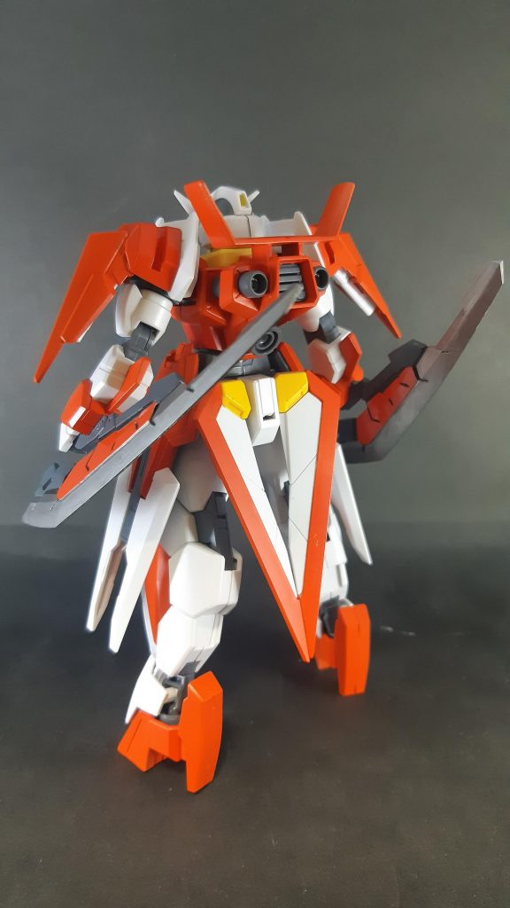 色が赤だとソードインパルスやマーズフォーみたいだな、と思ってオレンジにしてみたんですが、ソードカラミティになっただけでした。