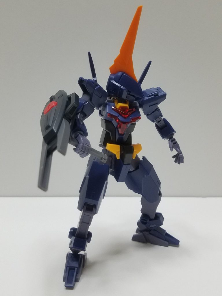 ビームライフルはRe-Boot版のものだと大き過ぎるので無印バーザムのものにしています。