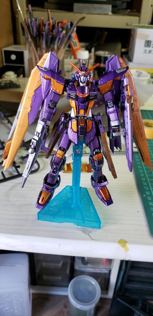 羽が重いのでやっぱり自立は難しいですねw