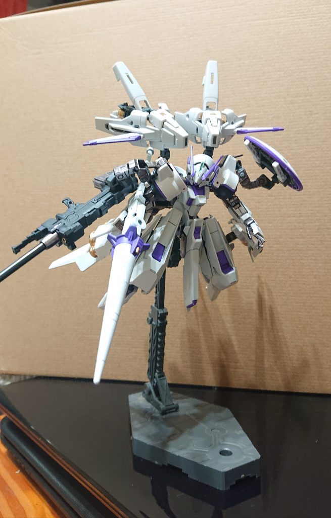 ガンスタでウーンドウォートを見ると皆さん凄い作品ばかりで、私も良い物を作ろうと久しぶりの制作でしたが満足いく作品が出来ました。