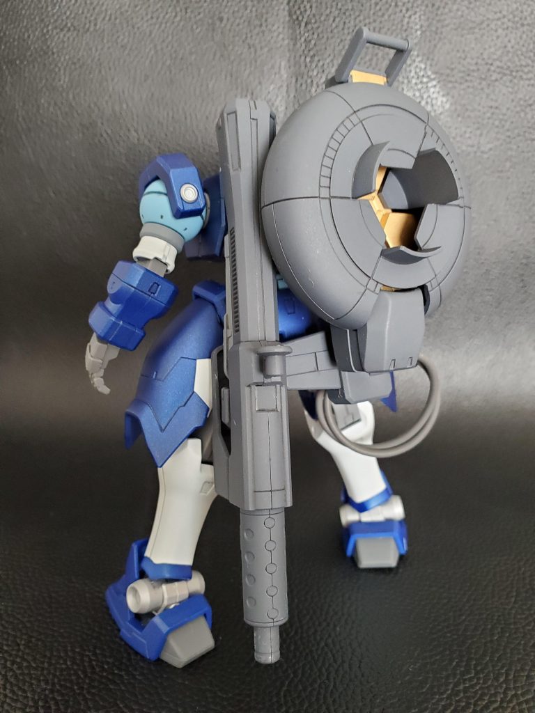 面倒なマスキングはせずパーツ単位で塗り分け、ギミックはそのままです。