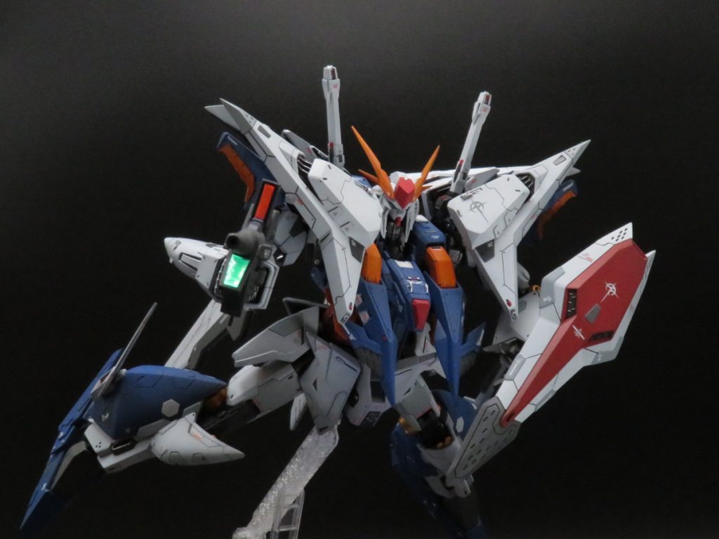 ξ GUNDAM–4枚目/制作者：布団大魔王