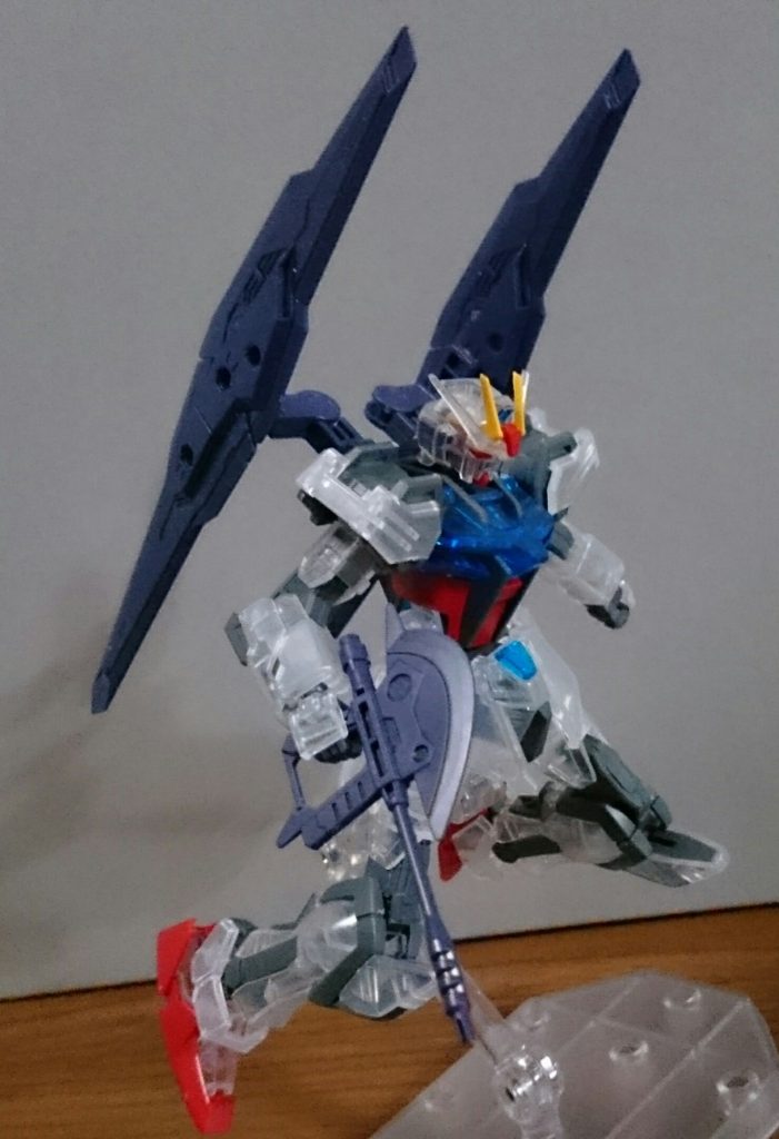 エルドラウィンダムのは無加工では取り付けは不可で、引っ掛けるようにしか……