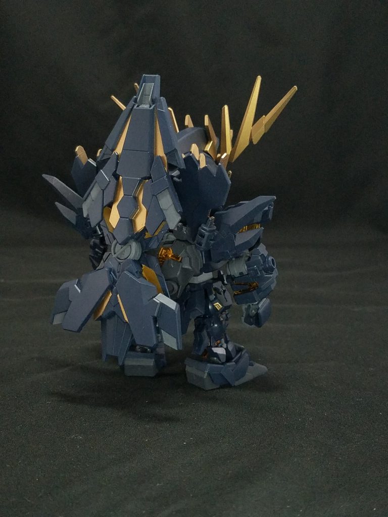 アームド・アーマーDEをバックパックに接続。