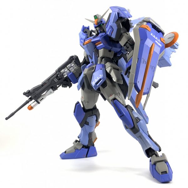 デュエルガンダムアサルトシュラウド