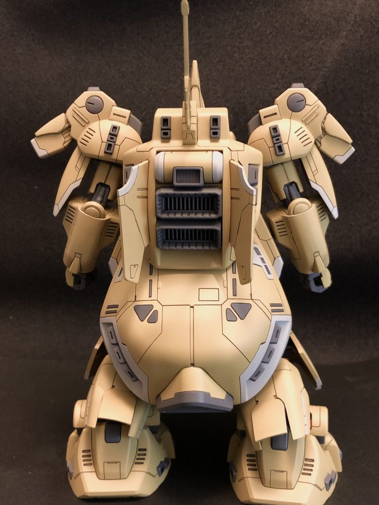 後ろ姿はノッペリしていたので、やり甲斐ありました。