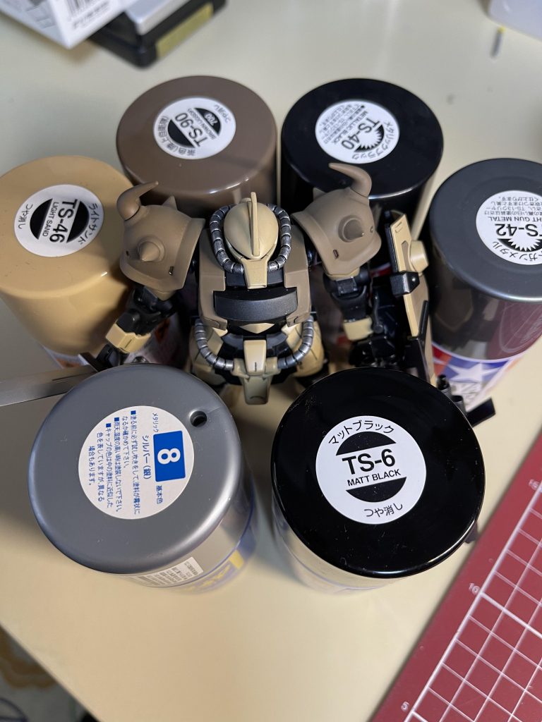 使用した缶スプレー達です最後まで閲覧ありがとうございましたまたよろしくお願いします♪