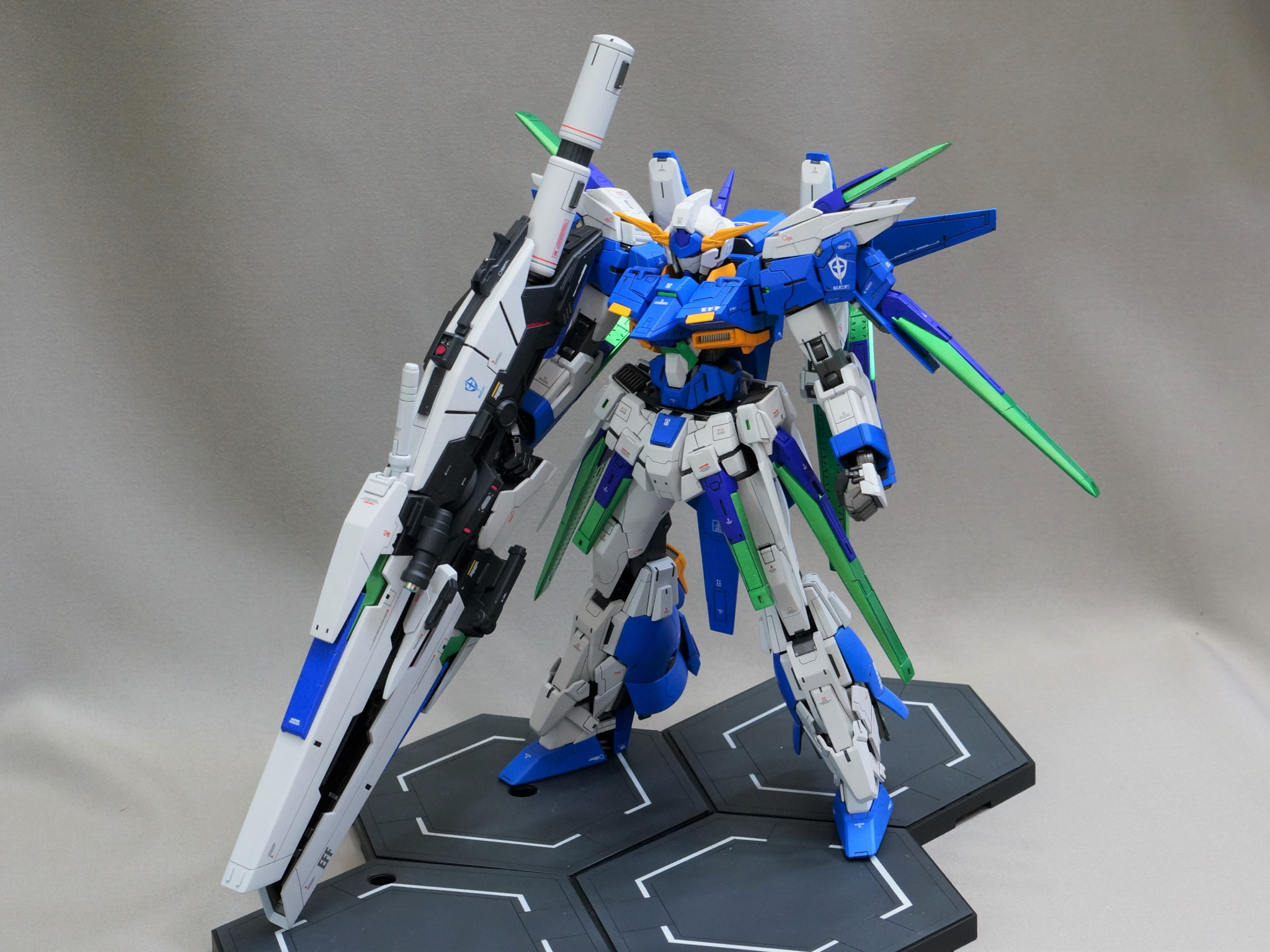 MG ガンダムAGE-FX 最終決戦仕様｜孤独のホビーさんのガンプラ作品 