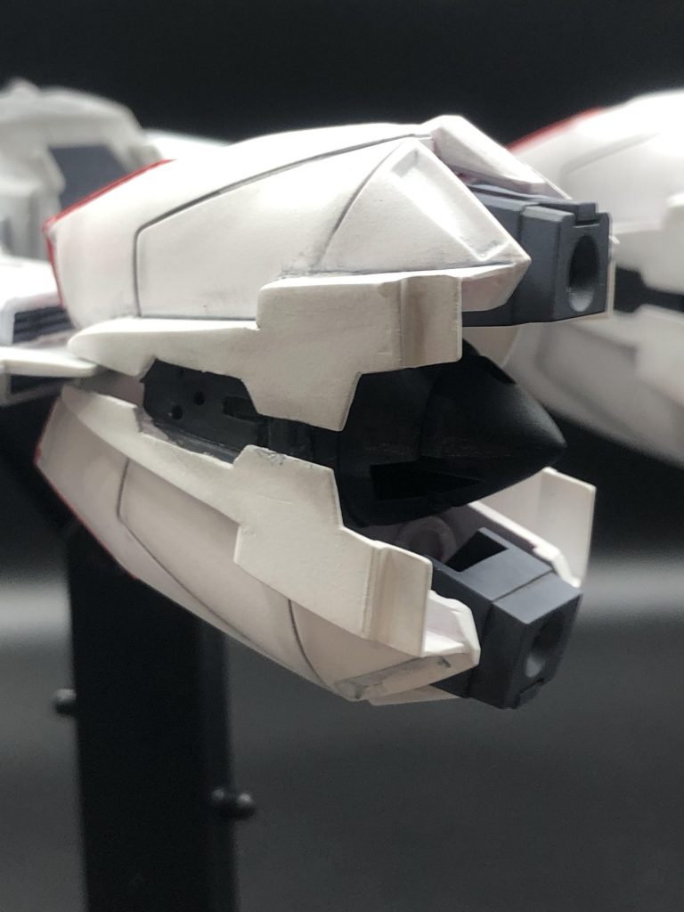 2基の相転移エンジンの代わりに2基のGNドライブを装備してみたり。GNグラビティブラストとか撃てちゃう脳内設定です。ディストーションフィールドの代わりにGNフィールド…GN粒子の万能ぶりよ('ω')