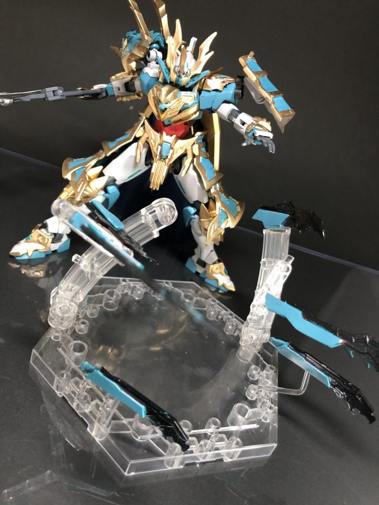 ソードビットは三国系SDのクリアパーツを使ってスクラッチしてみました。