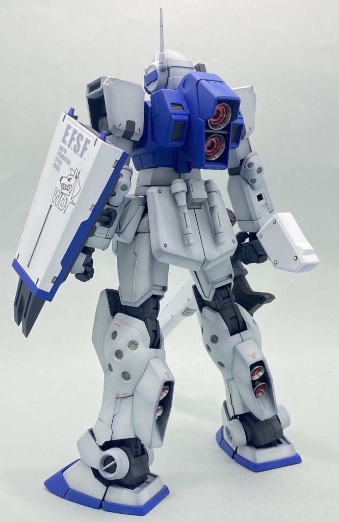 シールドの部隊マークも自作です。