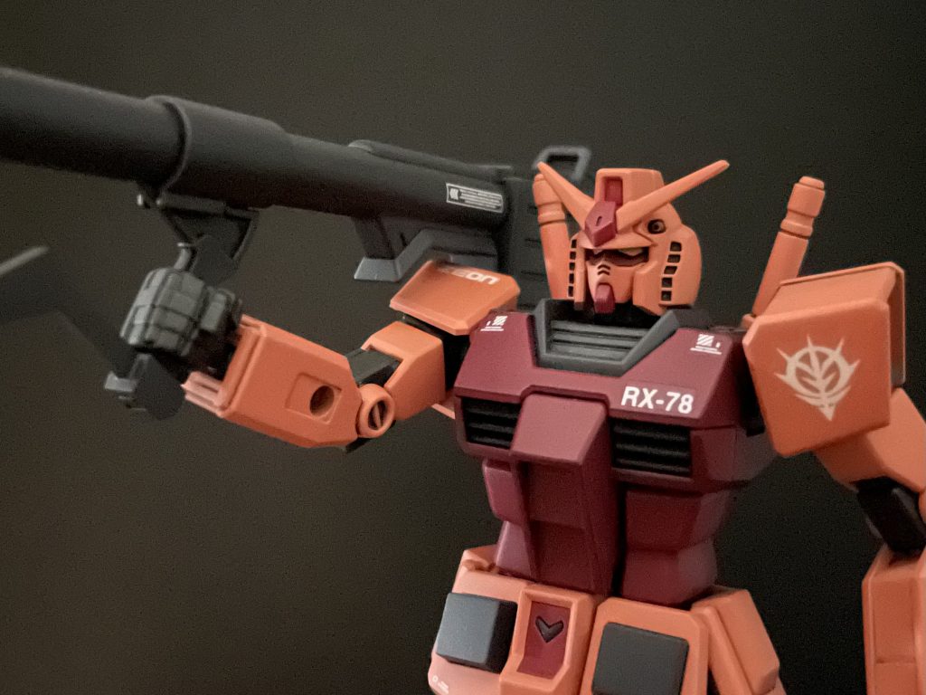 EG RX-78/C.A キャスバル専用ガンダム–3枚目/制作者：hos_plamo