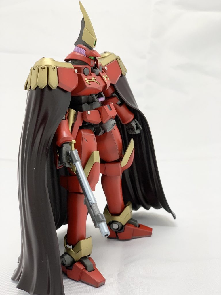 カカトの●形のパーツの内側はシルバーを採用しました