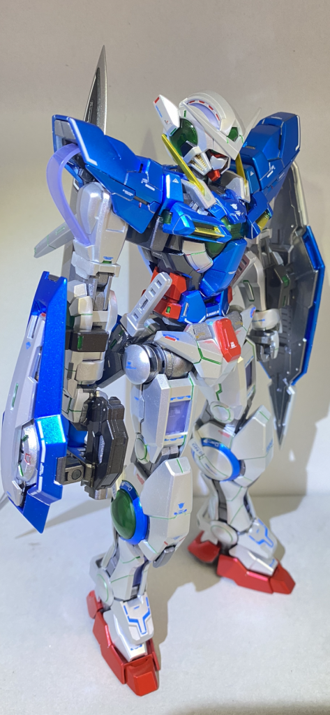 膝の丸いところを青色にしました。