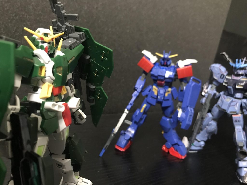 デュナメス「誰だよ」ステス「知らねぇーよ！」ストカス「あ…」デュナメス「そいつを探せばいいのね！」ステス「はよ行こ」20分後