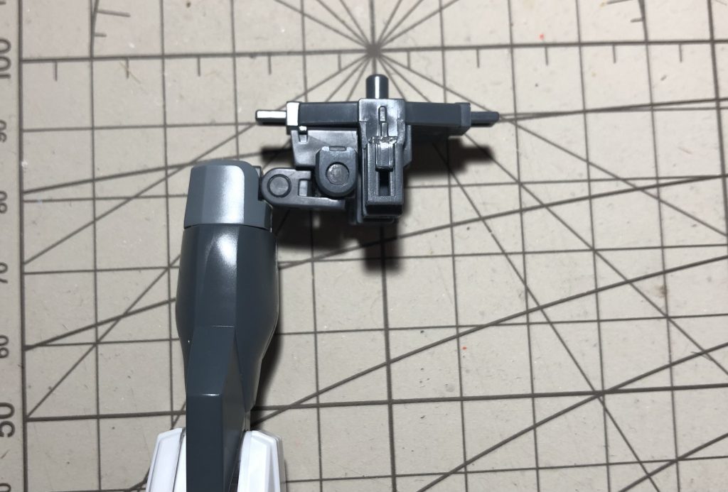 こんな感じで外側にスライドします。