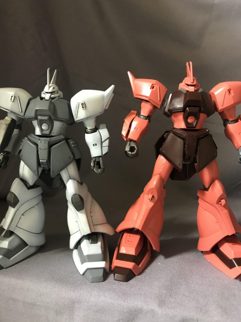 ノーマルJとの比較デカいです（笑）足がかなり伸びているので、このあと太ももはポリパテ でボリュームアップしています。