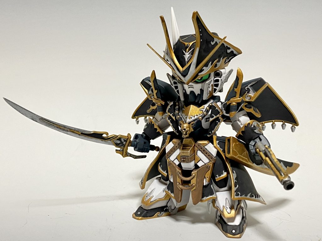 剣を長くして鞘の肉抜きをプラ板で埋めてます