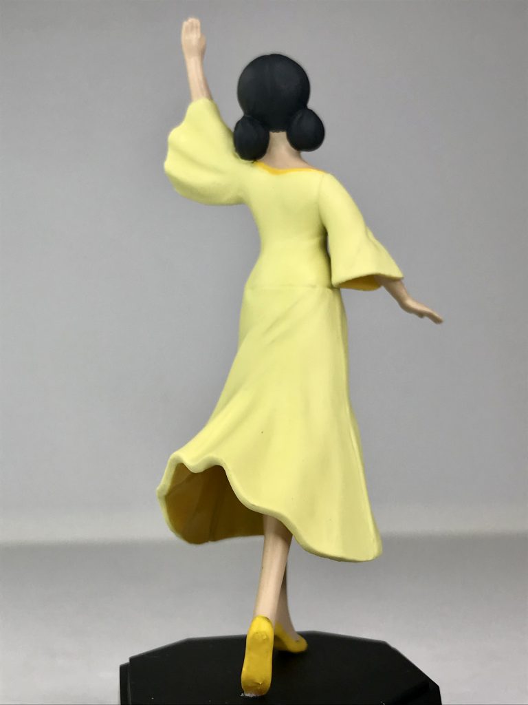 全体、後ろから。