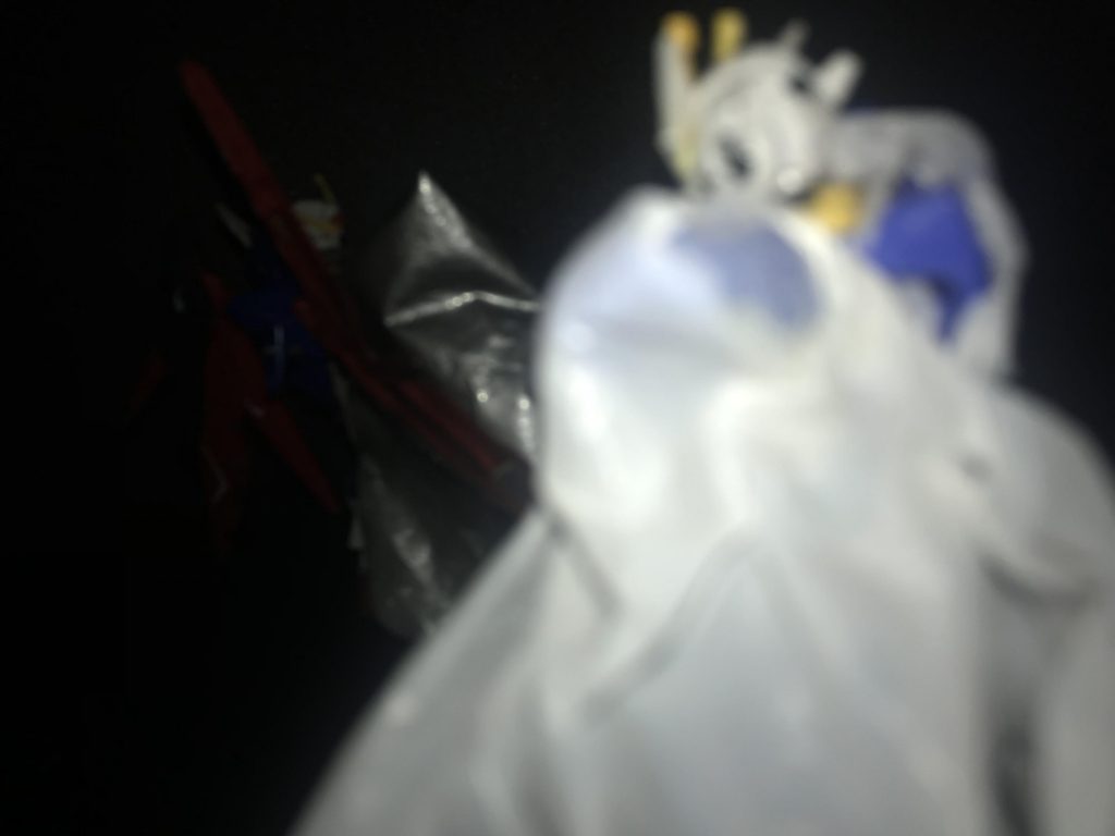 ダブルオー「隊長…疑う目は天才の宿命なのか…」   どうも！！？ウアオデス！今回も振り返り！売ってた物は俺たちの！？AK…νsガンダム？逆走運転あ…チッス…ご観覧頂きありがとうございました！！