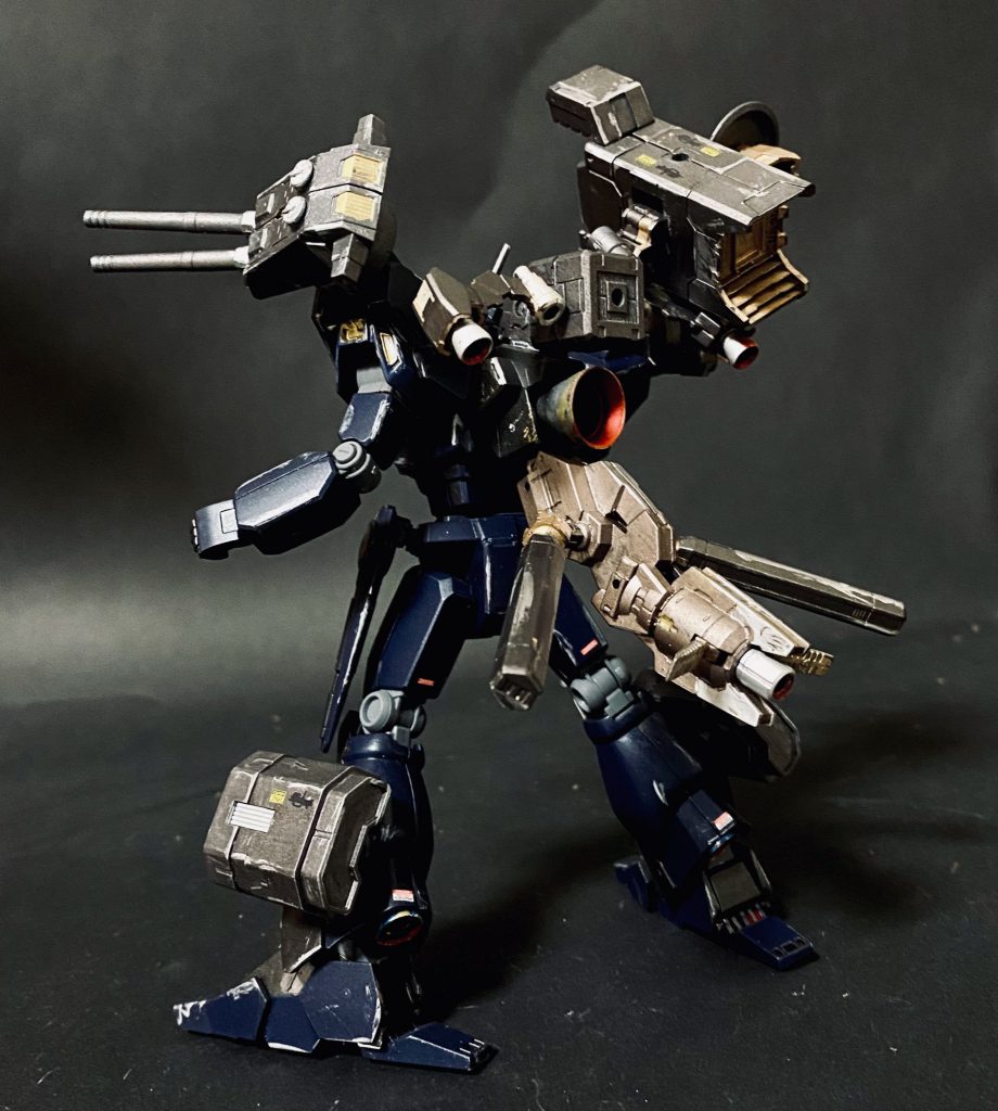 まだまだ3ミリポイントがありましたが これ以上付けるのはやめました。背負い大型キャノンを付けても面白いかも...