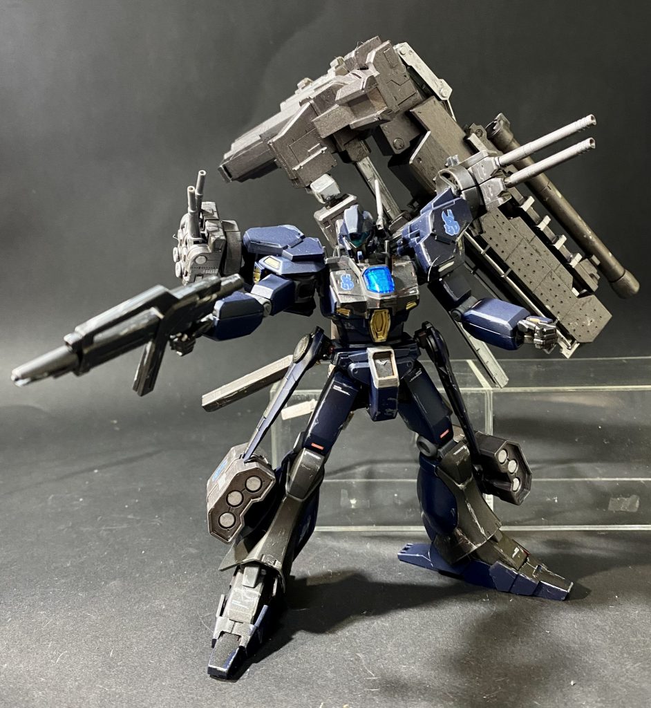 展開式なんで折りたためます。感覚は掴めたので良かったかな😊コレは無理があったので取り外して1/100以上のキットに使いたいと思います♪